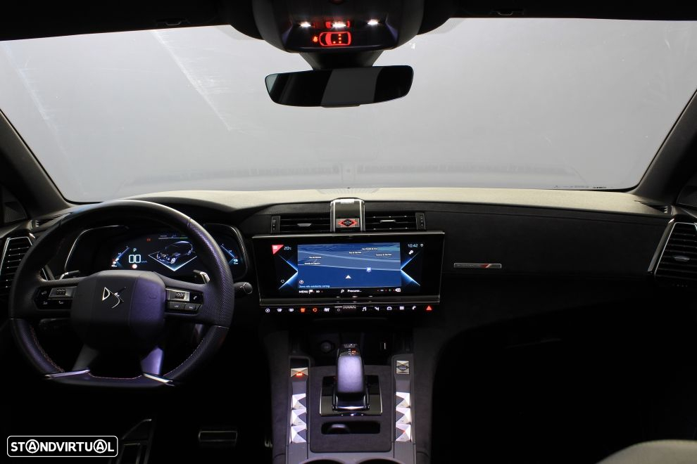 DS DS7 Crossback E-Tense Performance Line EAT8 - 20