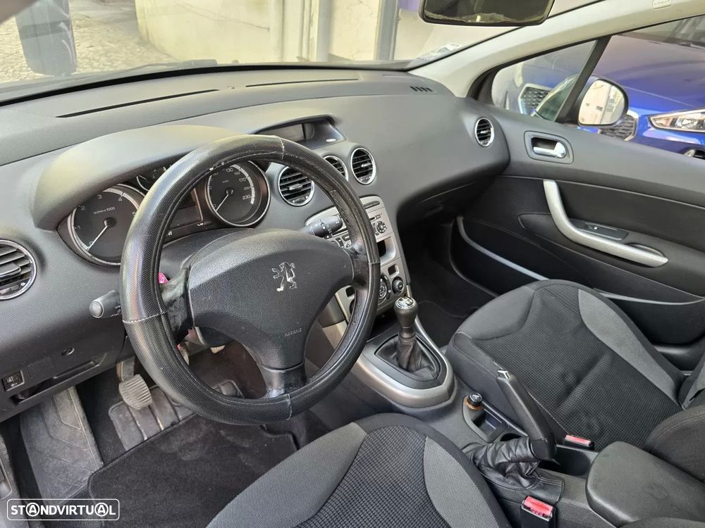 Peugeot 308 1.6 HDi Sport - 12