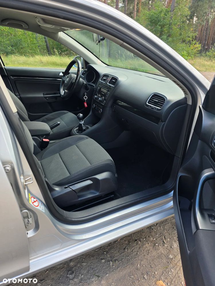 Volkswagen Golf VI 2.0 TDI Comfortline - 19