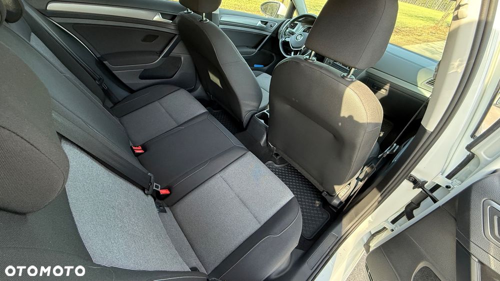 Volkswagen Golf 1.2 TSI BMT Trendline EU6 - 15