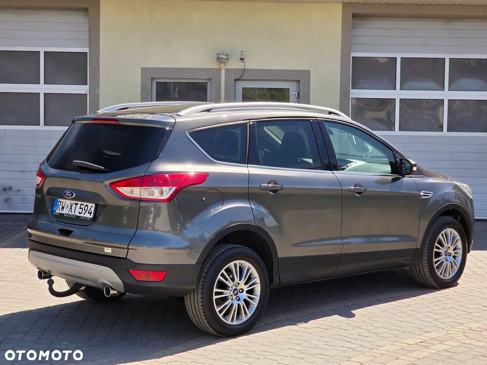 Ford Kuga 2.0 TDCi 4x4 Titanium - 16