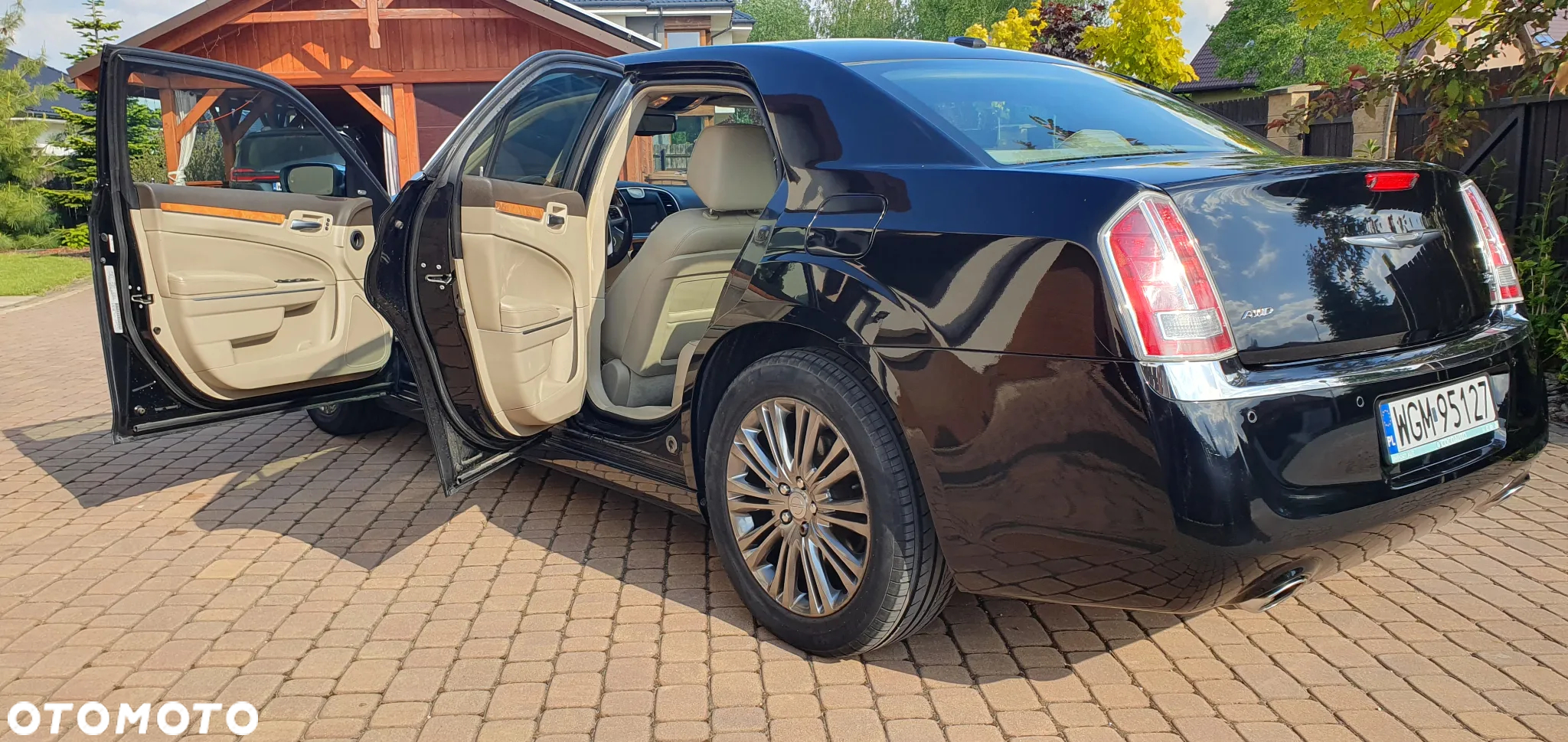 Chrysler 300C - 5