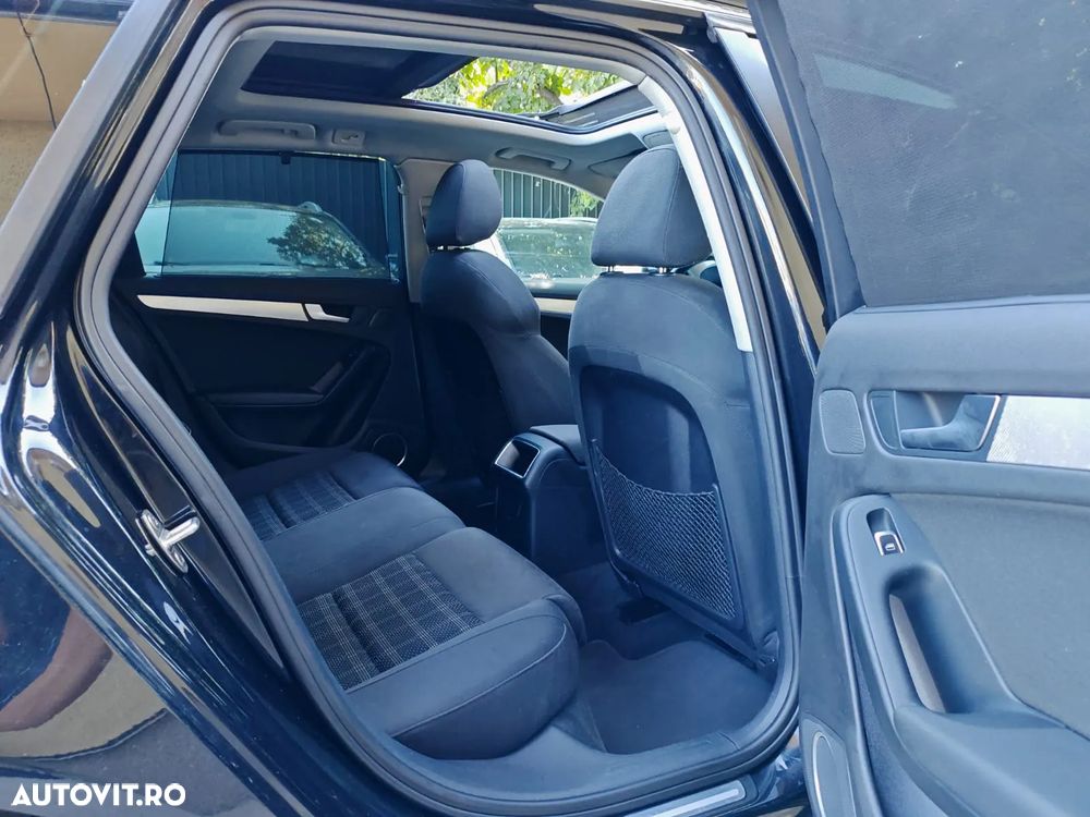 Audi A4 Avant 2.0 TDI DPF multitronic S line Sportpaket - 7