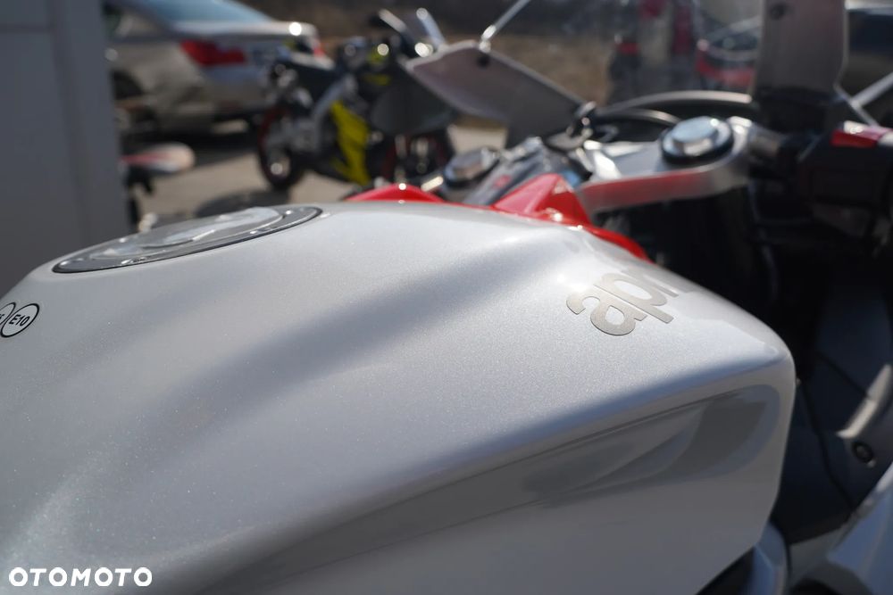Aprilia RS - 8