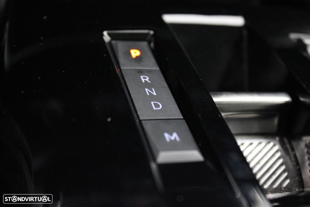 Citroën C4 X 1.2 PureTech Max EAT8 - 26