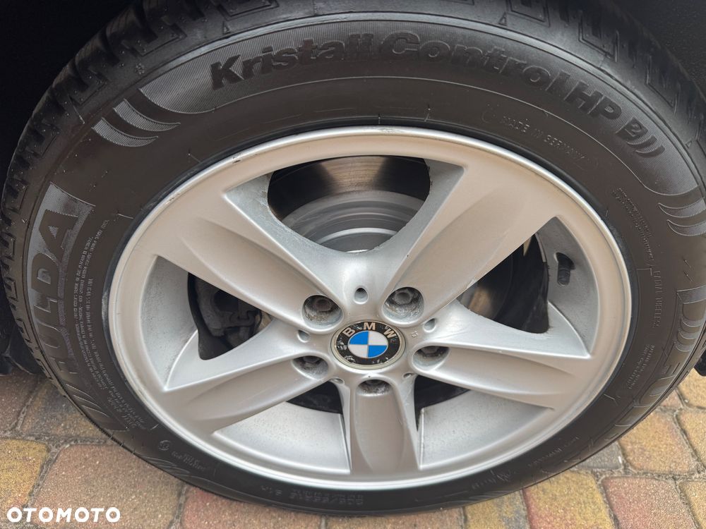 BMW Seria 1 120d - 33