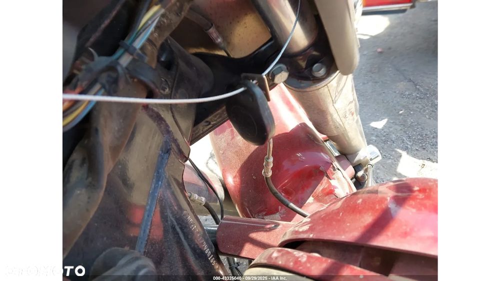 Harley-Davidson FLHTCU Ultra - 12