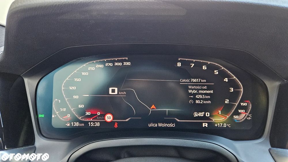 BMW Seria 3 330i xDrive M Sport sport - 31