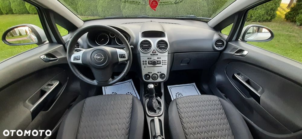 Opel Corsa - 27
