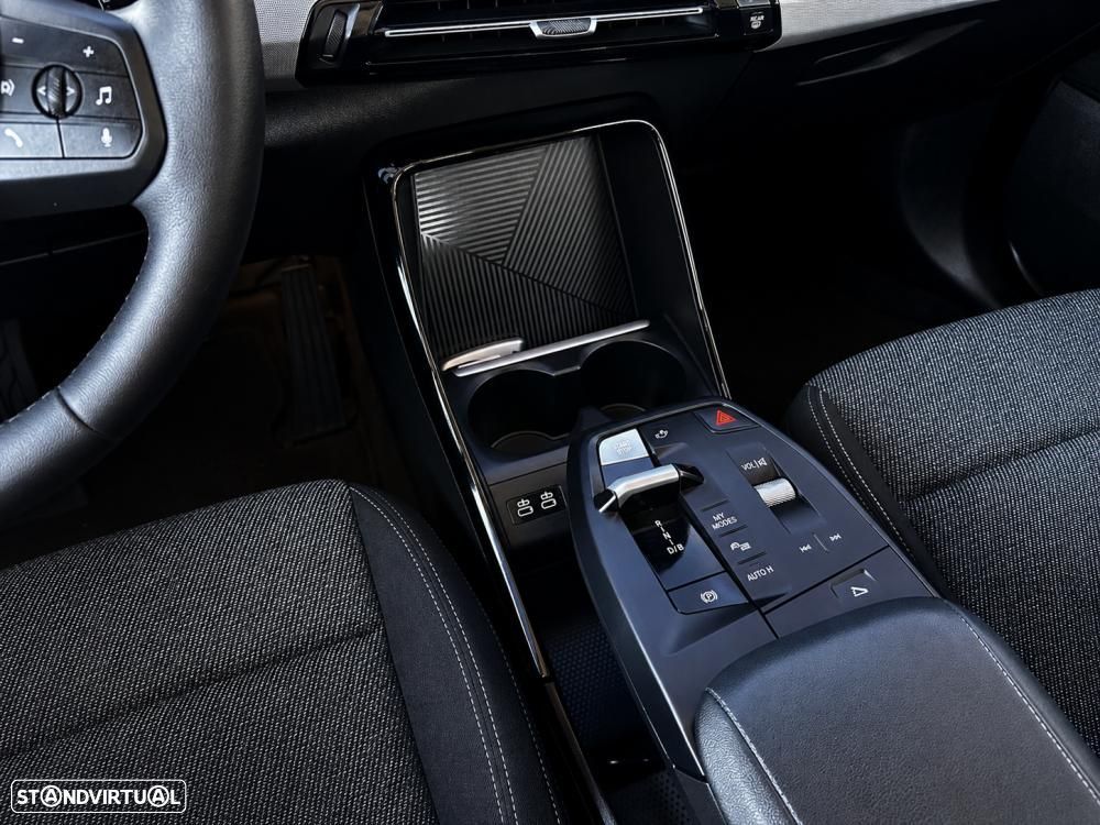 BMW iX2 eDrive20 - 25