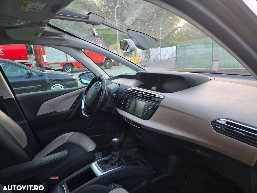 Citroën C4 Picasso BlueHDi 120 SELECTION - 6