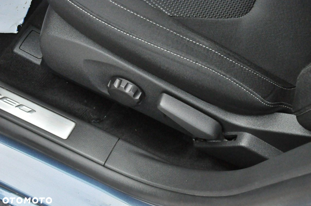 Ford Mondeo - 21