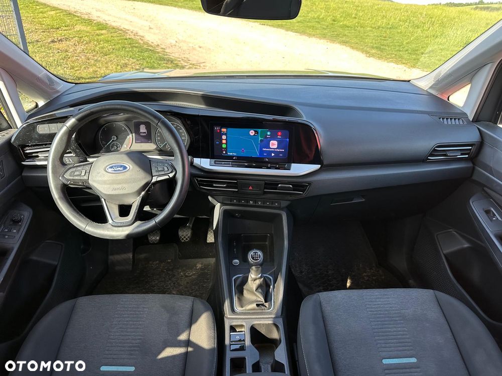Ford Tourneo Connect - 10