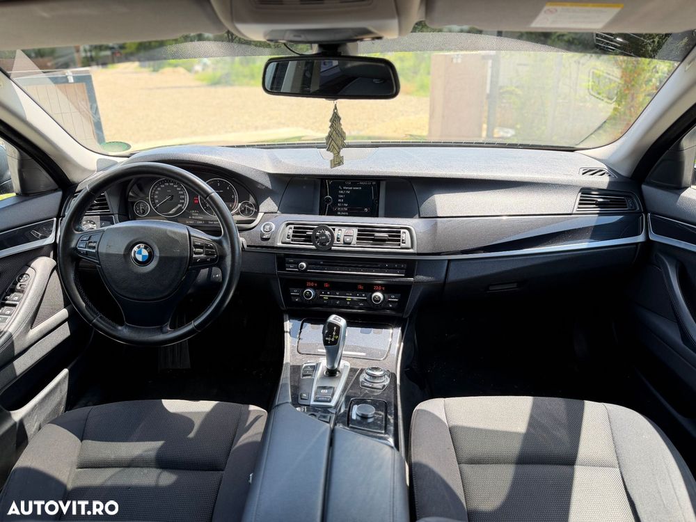 BMW Seria 5 525d Aut. - 6