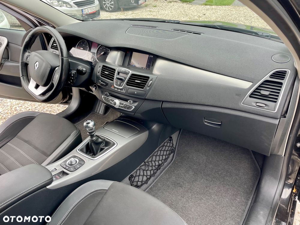 Renault Laguna dCi 110 FAP Limited - 38