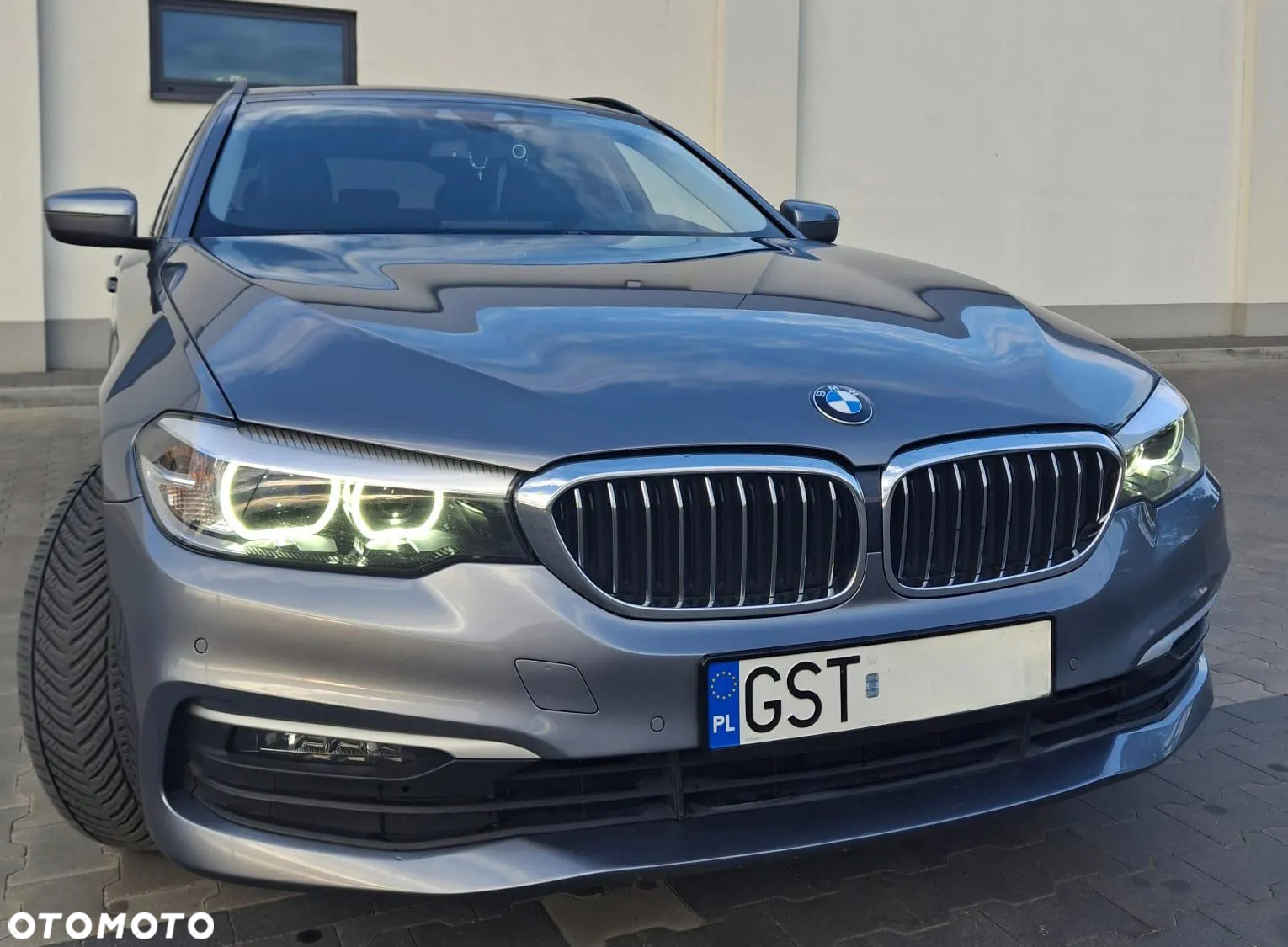BMW Seria 5 518d Sport Line - 4