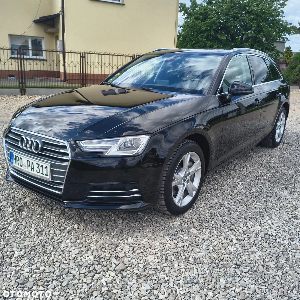 Audi A4 Avant 2.0 TDI Design - 1