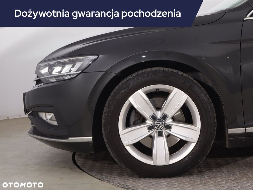 Volkswagen Passat Variant - 17