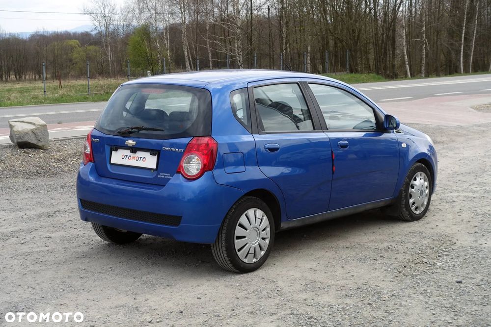 Chevrolet Aveo 1.2 - 7