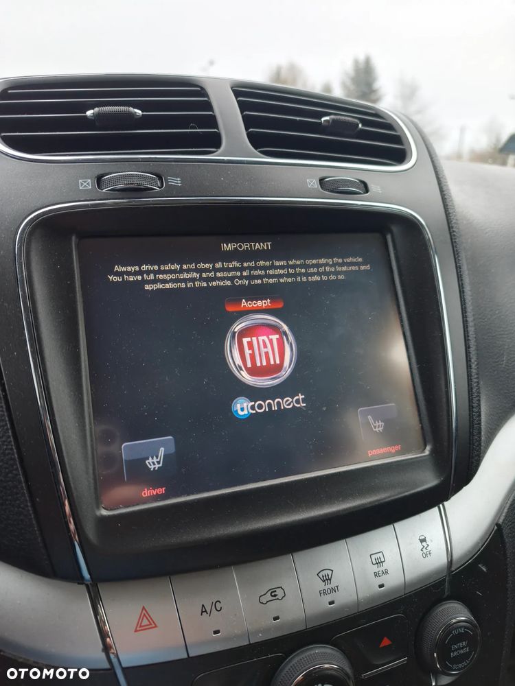 Fiat Freemont 3.6 V6 Lounge - 18