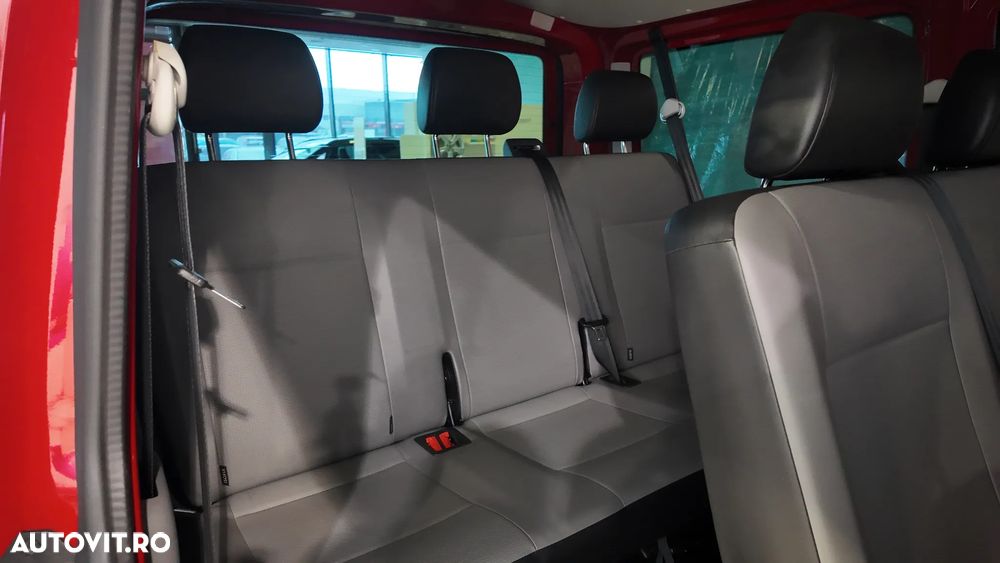 Volkswagen Transporter - 14