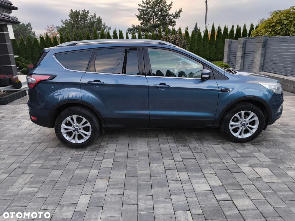 Ford Kuga - 8