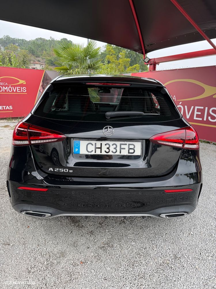 Mercedes-Benz A 250 e 8G-DCT Edition AMG Line - 11