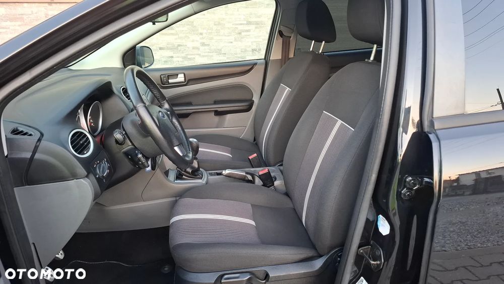 Ford Focus 1.6 16V Black Magic - 26