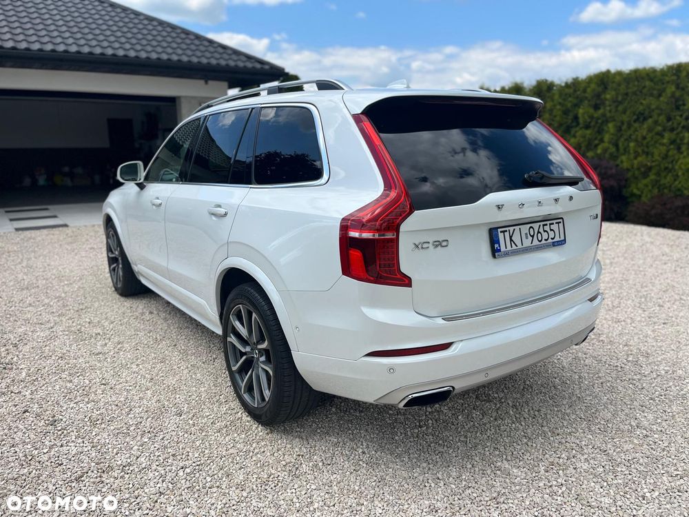 Volvo XC 90 - 5