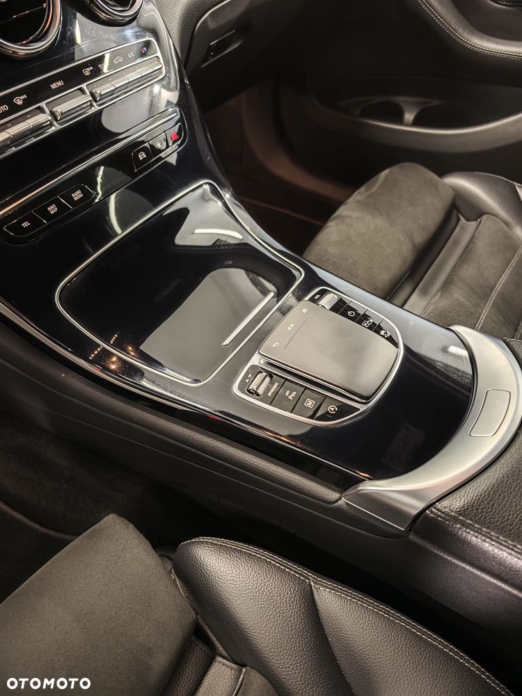 Mercedes-Benz GLC 200 4-Matic - 25