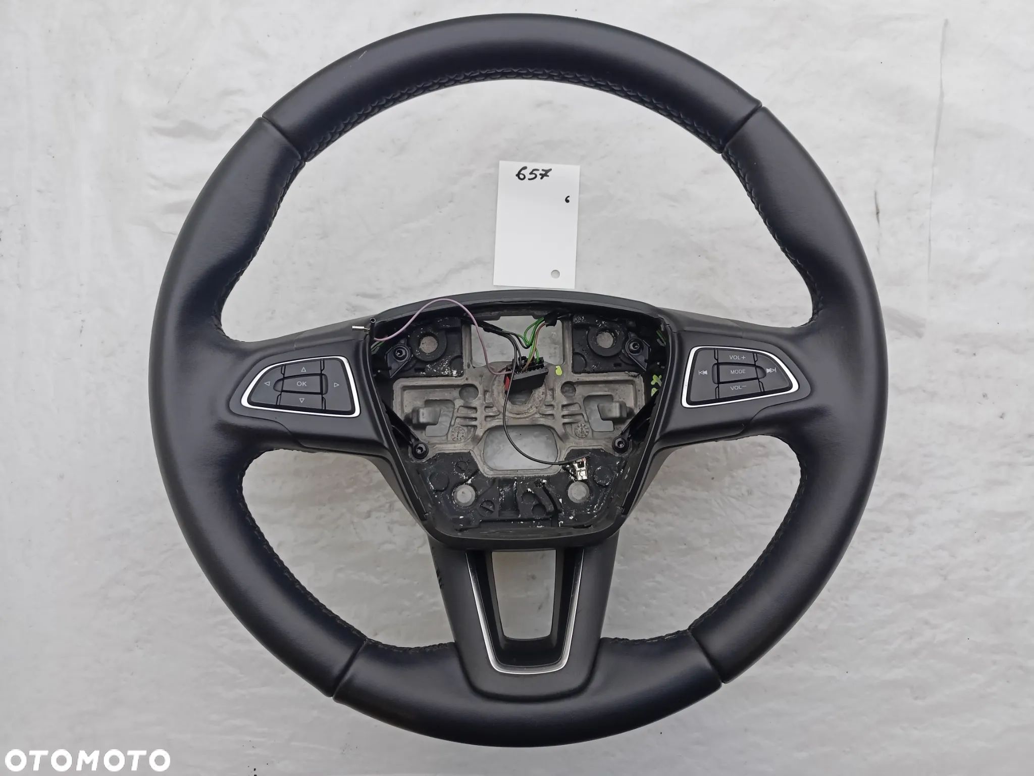 KIEROWNICA FORD FOCUS MK3 LIFT ŁADNA - 1