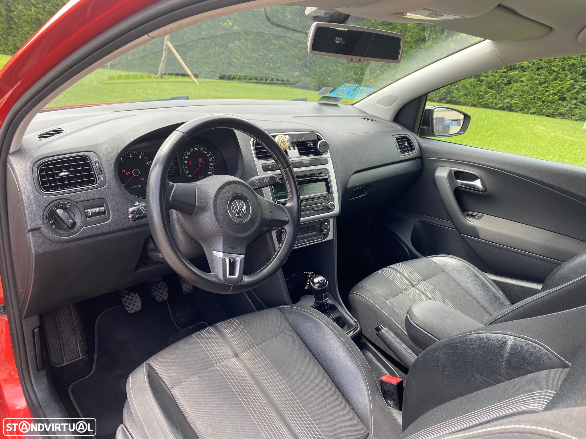 VW Polo 1.4 MATCH - 10