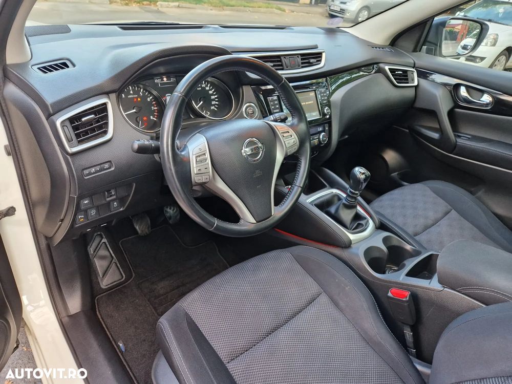 Nissan Qashqai 1.2 DIG-T ACENTA - 14