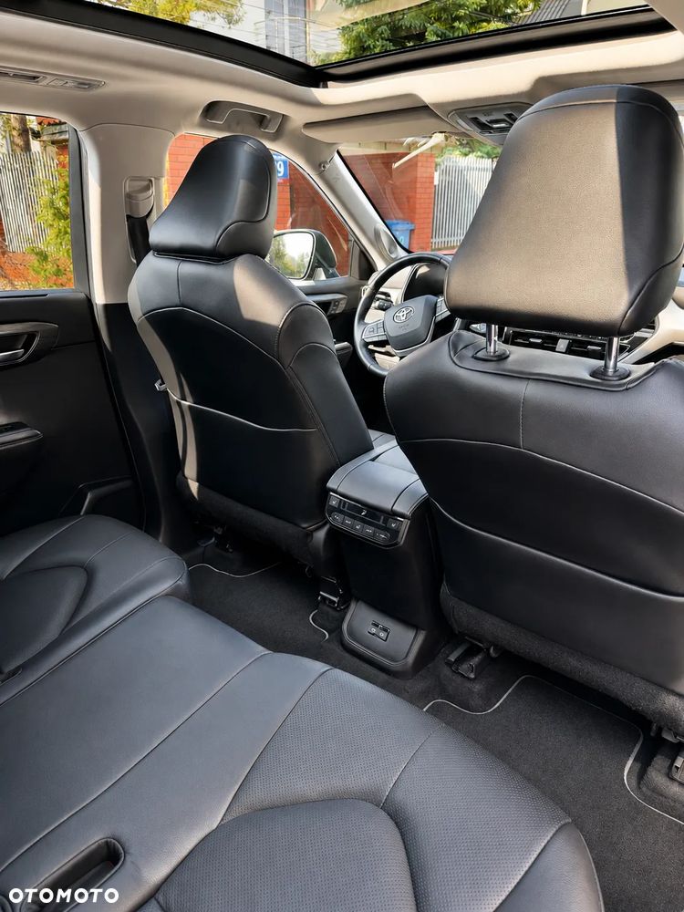 Toyota Highlander - 10