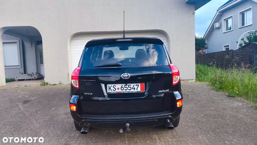 Toyota RAV4 2.2 D-CAT 4x4 Executive - 4