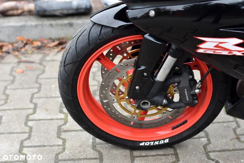 Suzuki GSX-R - 28