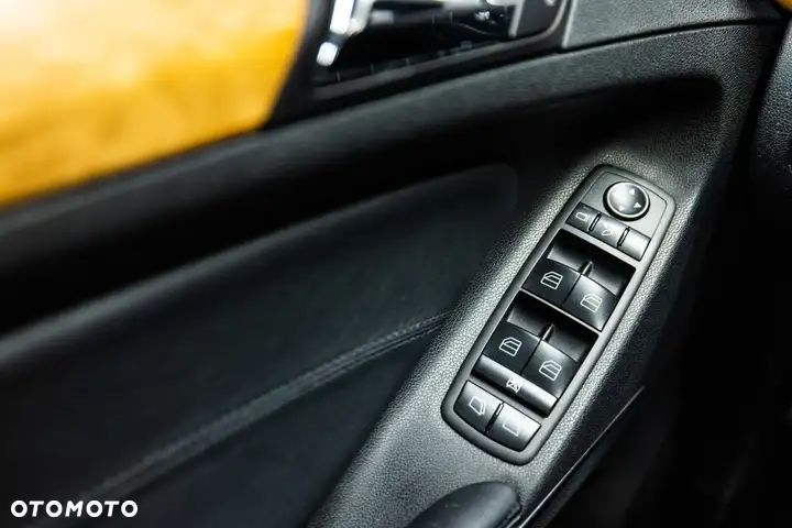 Mercedes-Benz GL 500 4Matic 7G-TRONIC - 20