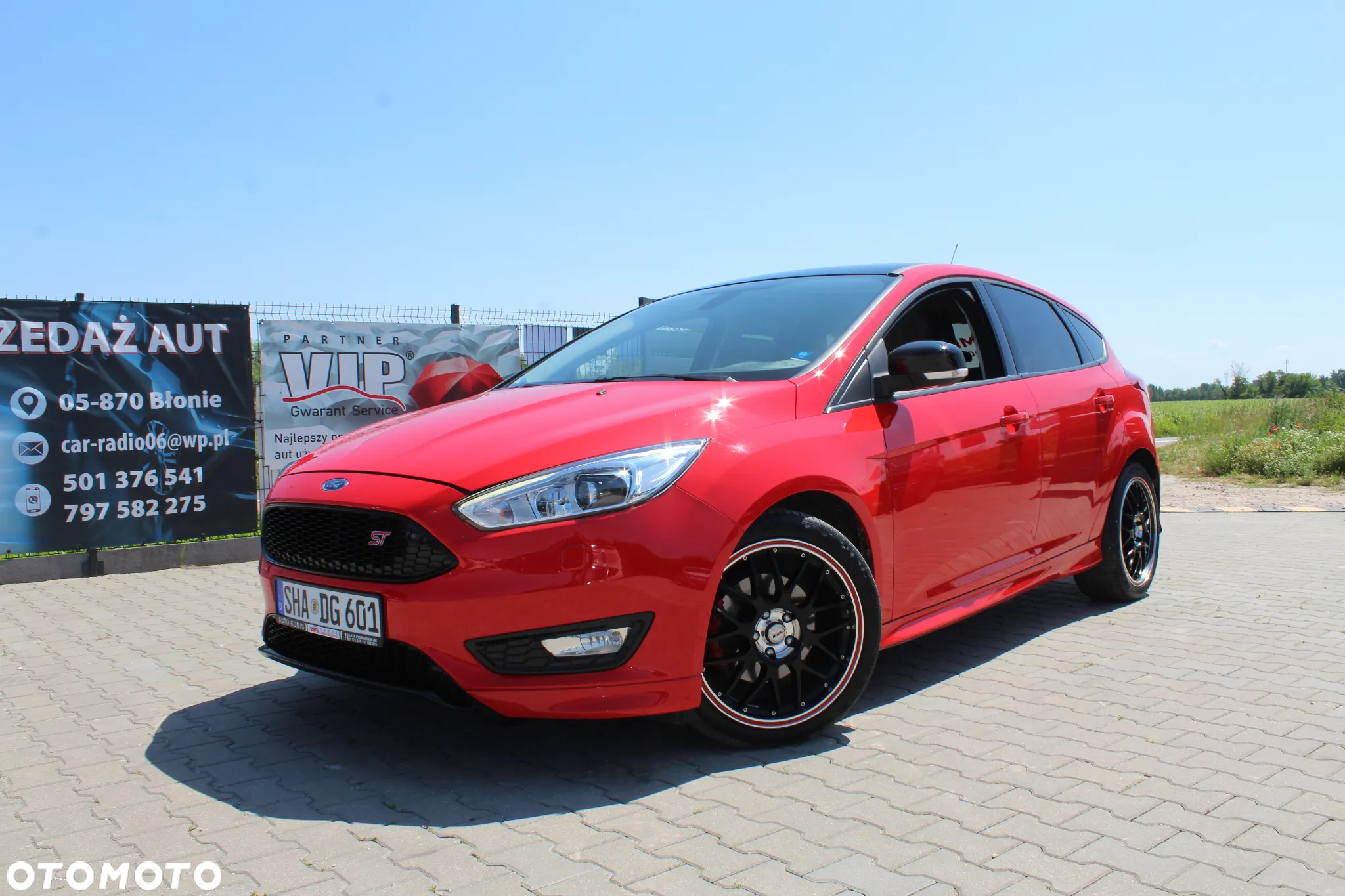 Ford Focus 1.5 EcoBoost Start-Stopp-System ST-LINE - 2