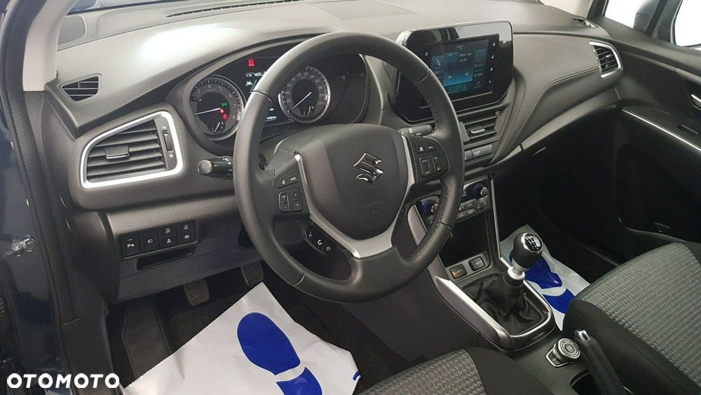 Suzuki S-Cross - 15