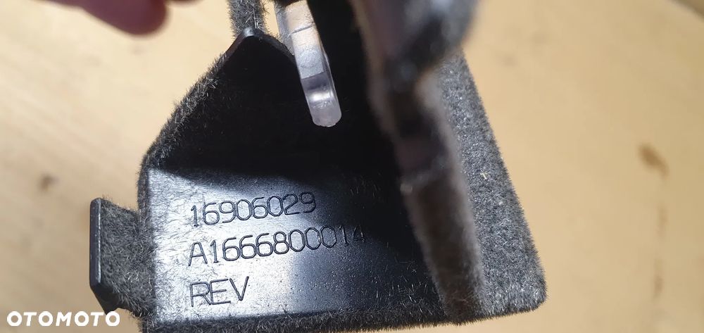 Oświetlenie światło podłokietnika Mercedes GL X166 W166 A1666800014 A0009062235 - 6