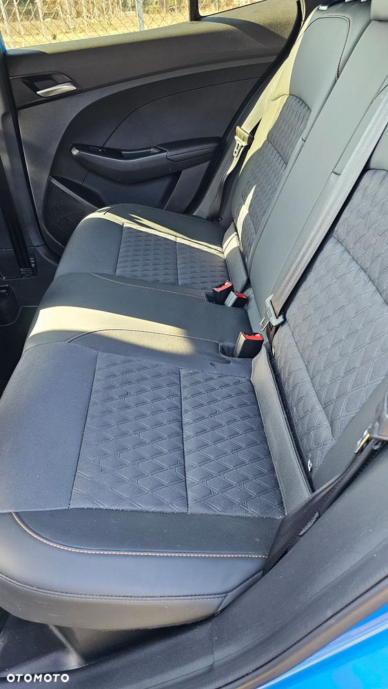 MG MG3 1.5 HEV+ Exclusive - 12