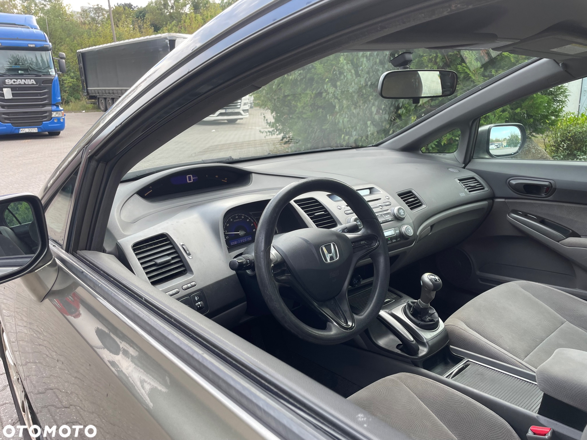 Honda Civic 1.8 Comfort - 14