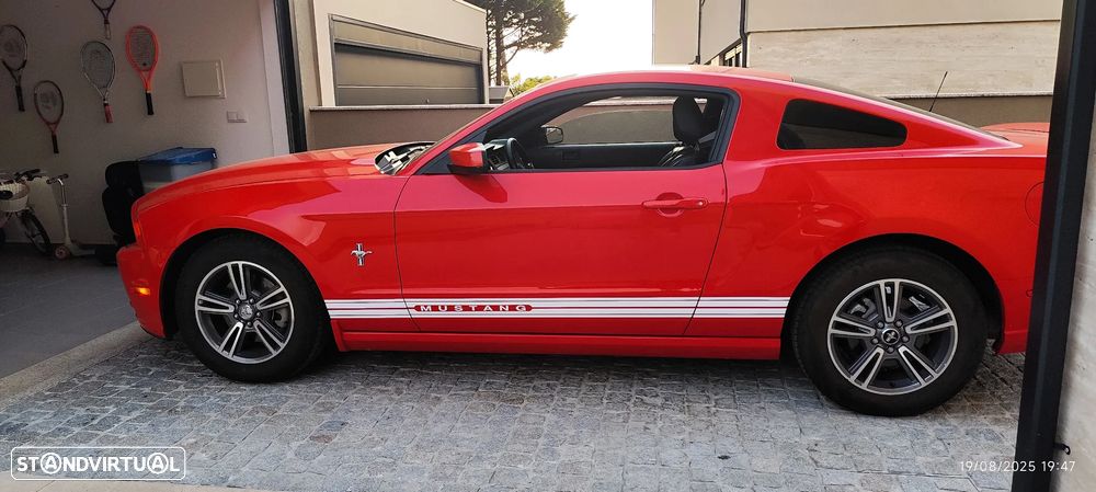 Ford Mustang - 11