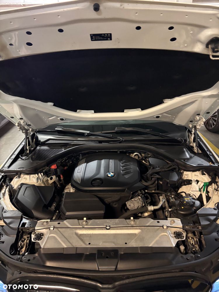 BMW Seria 3 320d xDrive - 18