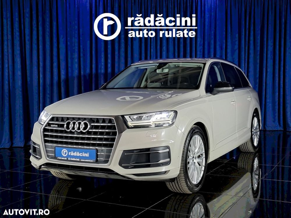 Audi Q7 - 1