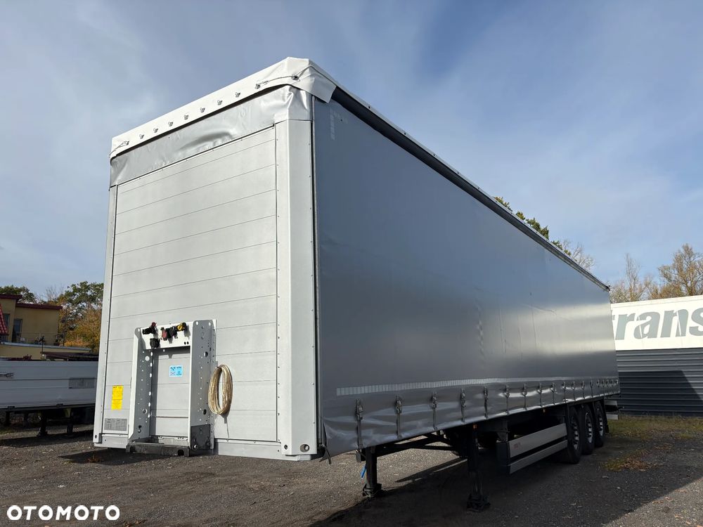 Schmitz Cargobull Standard oś podnoszona