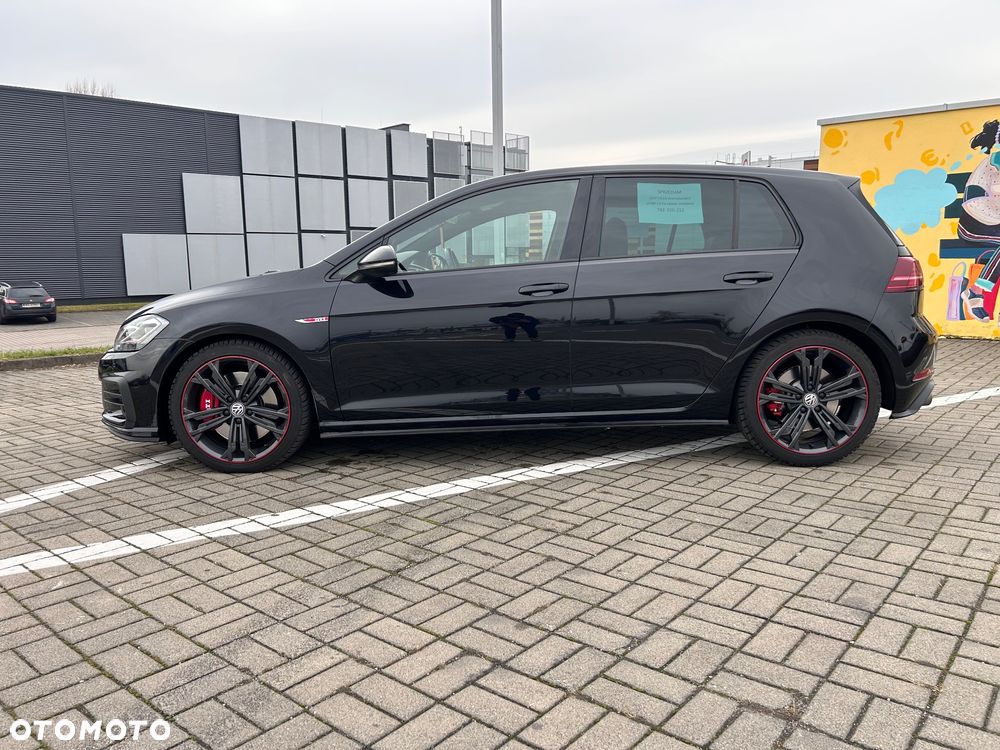 Volkswagen Golf GTI (BlueMotion Technology) DSG Performance - 8