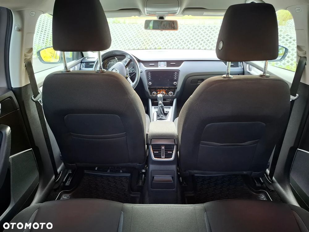 Skoda Octavia 1.4 TSI Ambition - 16