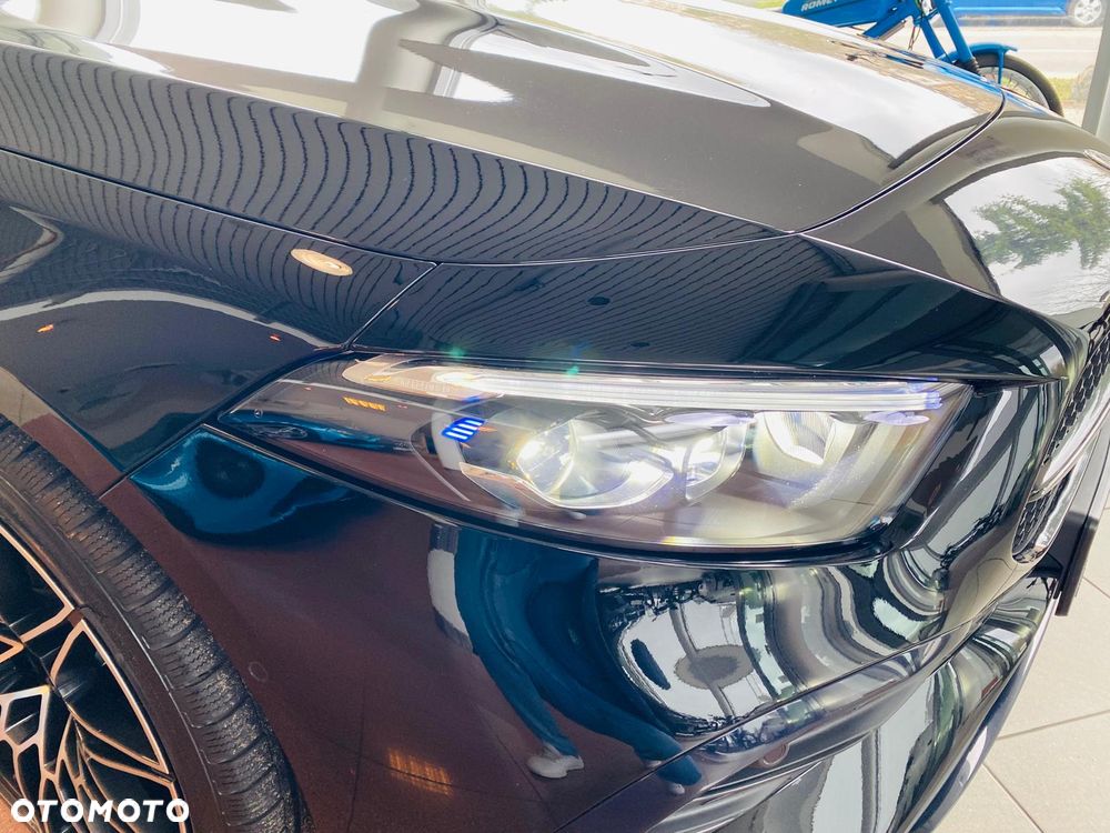 Mercedes-Benz Klasa A 200 d AMG Line 8G-DCT - 27