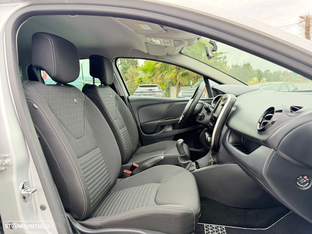 Renault Clio 0.9 TCe Limited - 25